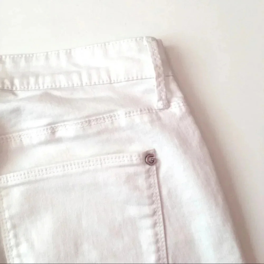 VINTAGE GUESS 90s White Casual Jean Denim Bermuda Mom Shorts Size 25 - Picture 4 of 5